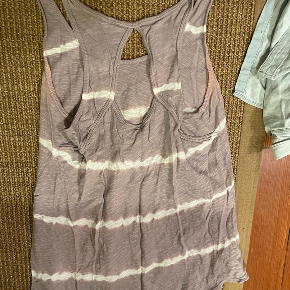 Michael Stars tie-dye tank top - Picture 2 of 2